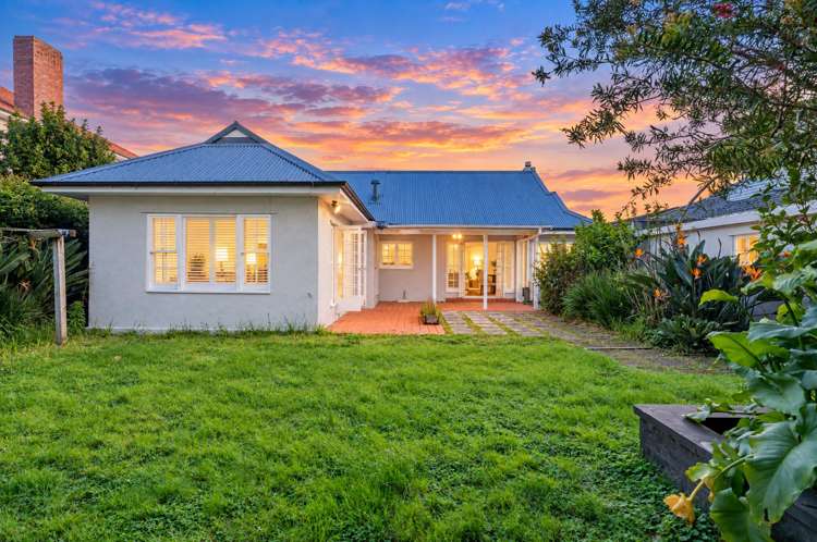232 Lake Road Hauraki_21