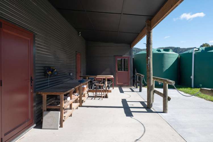 122 Hitiri Road Kinloch_40