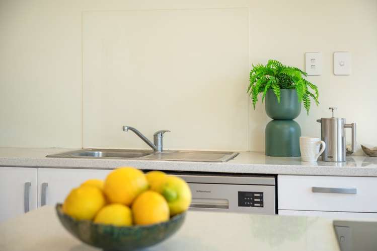 60 Pemberton Crescent Greerton_11