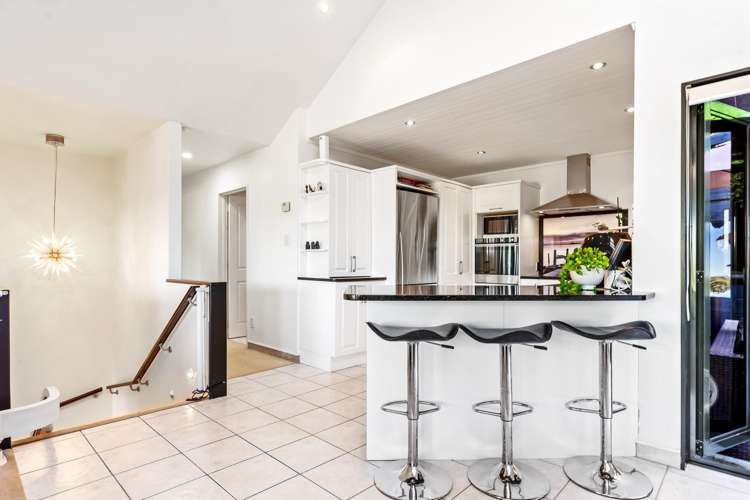 12 Sunburst Avenue Snells Beach_8