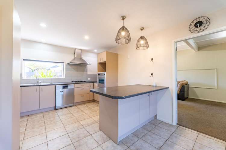 54 Ranui Avenue Waimataitai_1