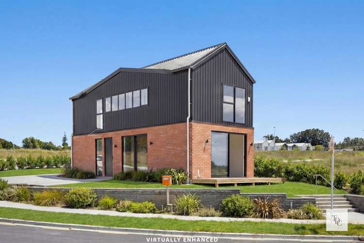 18 Waipaheke Crescent_0