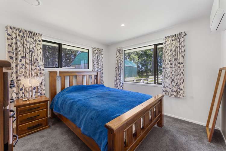 81 Halls Road Pahiatua_18