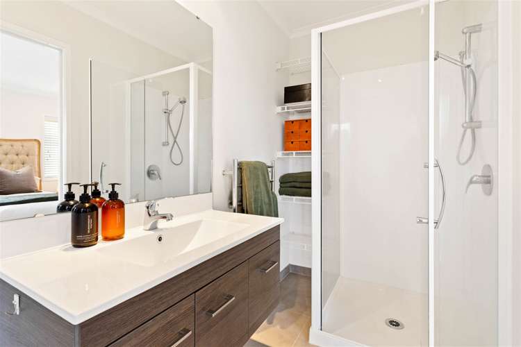 81 Buckley Avenue Hobsonville_12