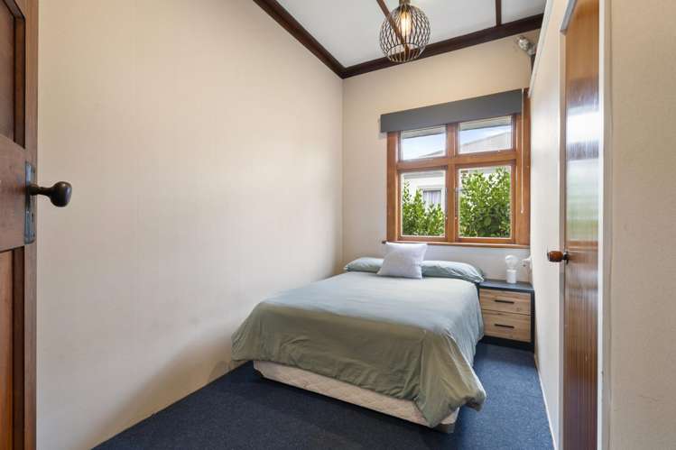 141 Warwick Street Feilding_10