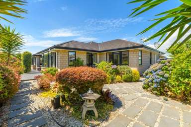 164 Doncaster Drive_1