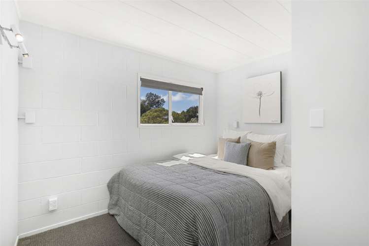 14 Tarahanga Street Northcote_39