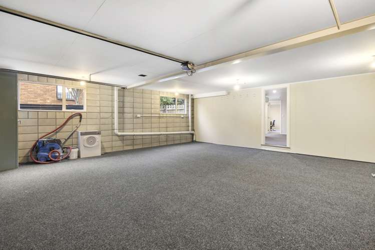 64 Mckerrow Street Shiel Hill_19