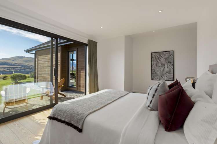 3 Pioneer Court Jacks Point_11