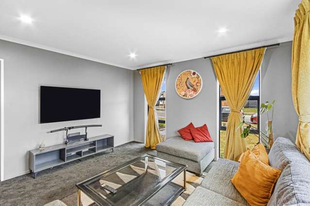 53 Selfe Crescent Burwood_3