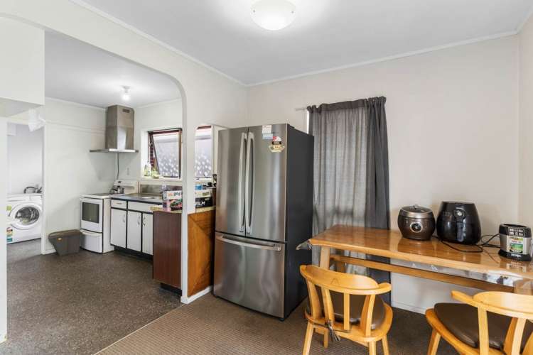 35 Coniston Avenue Te Atatu South_11