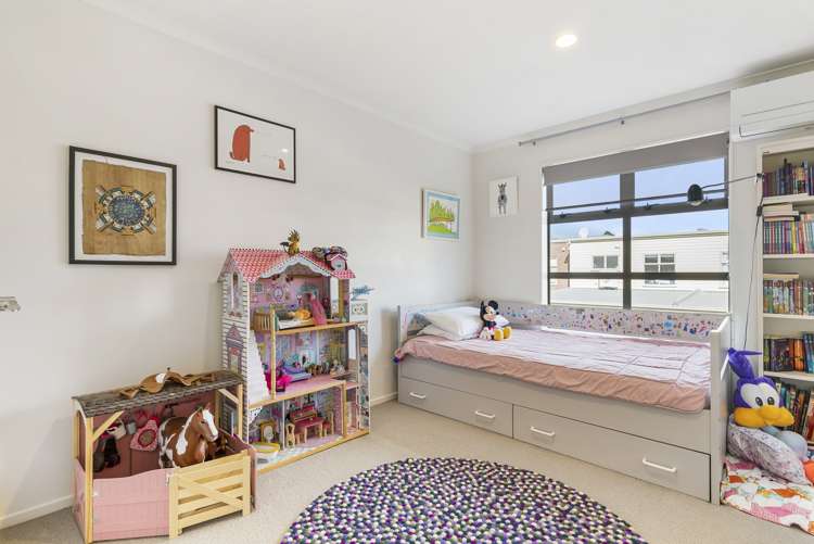 82 Tihi Street Stonefields_16