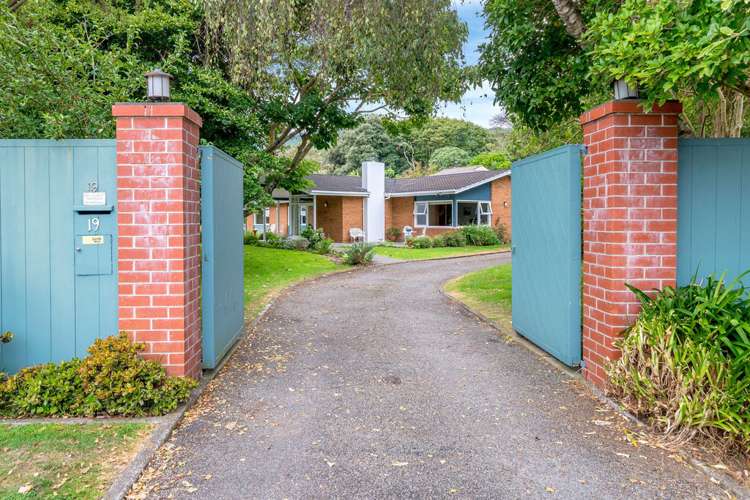 19 Kowhai Grove Waikanae_0
