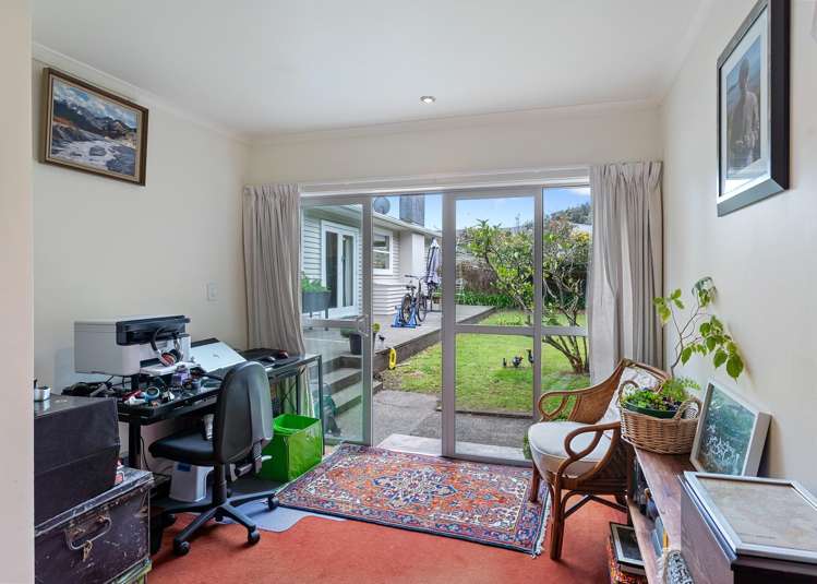 29 Hona Street Waikanae Beach_21