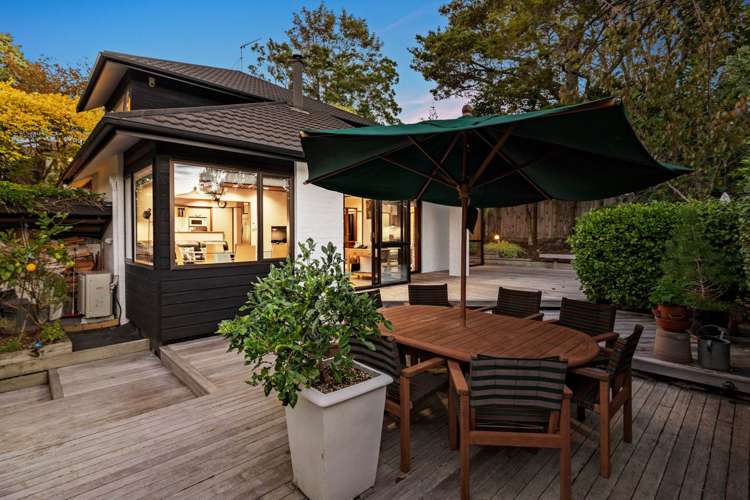 2/12 Penzance Road Mairangi Bay_8