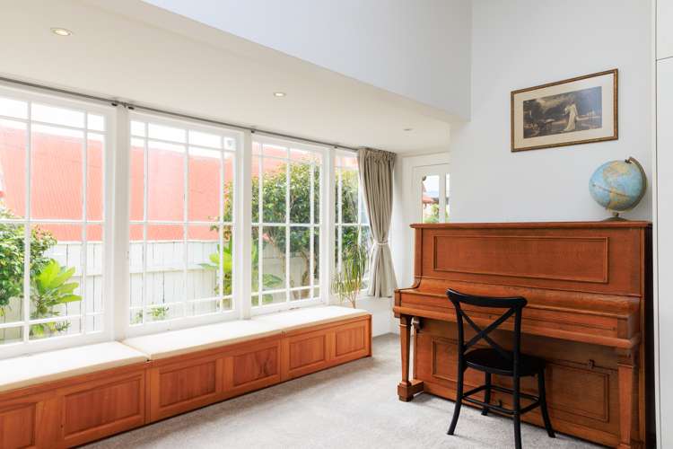 11 Campbell Street Karori_18