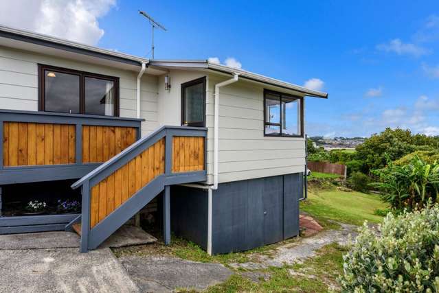 22 Moffat Road Red Beach_1