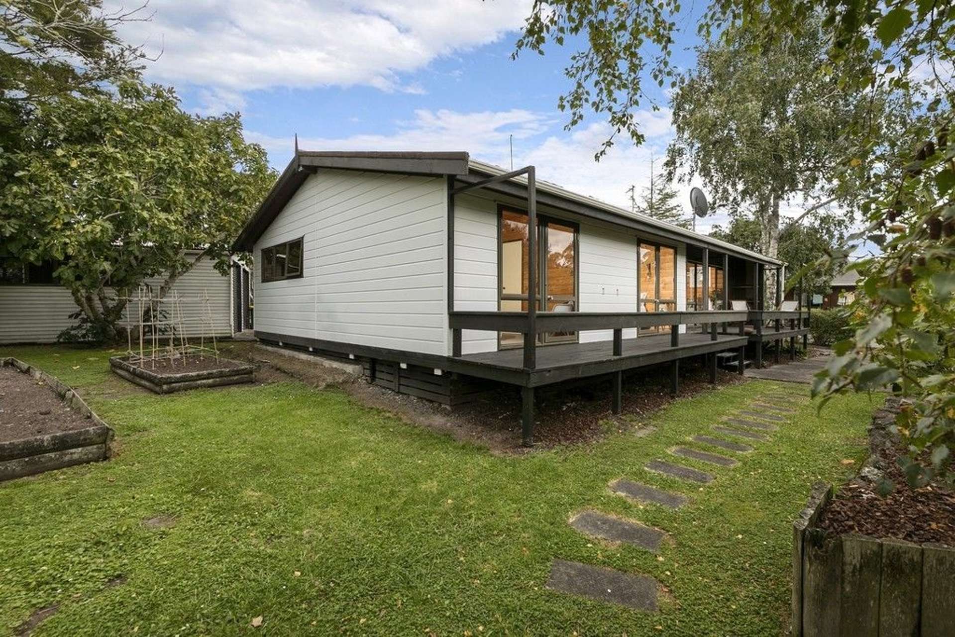 454 West Coast Road Glen Eden_0