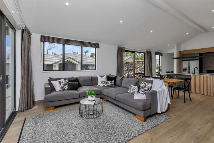 46 Weir Crescent Onerahi_29