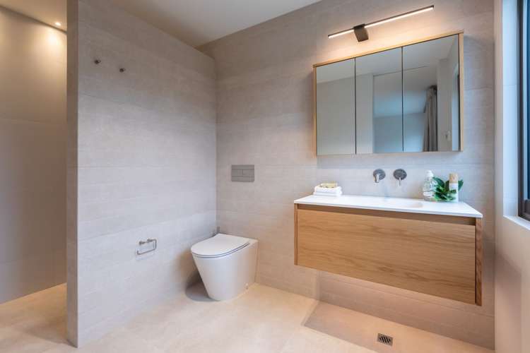 23 Desmond Street Merivale_35