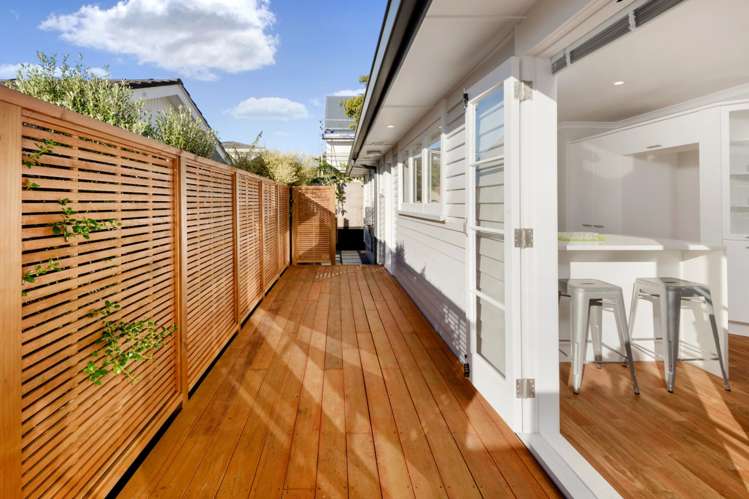 49a Symonds Street Onehunga_17