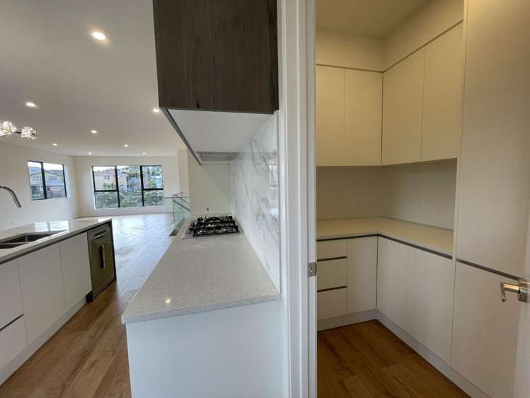7 Wallis Lane Orewa_5