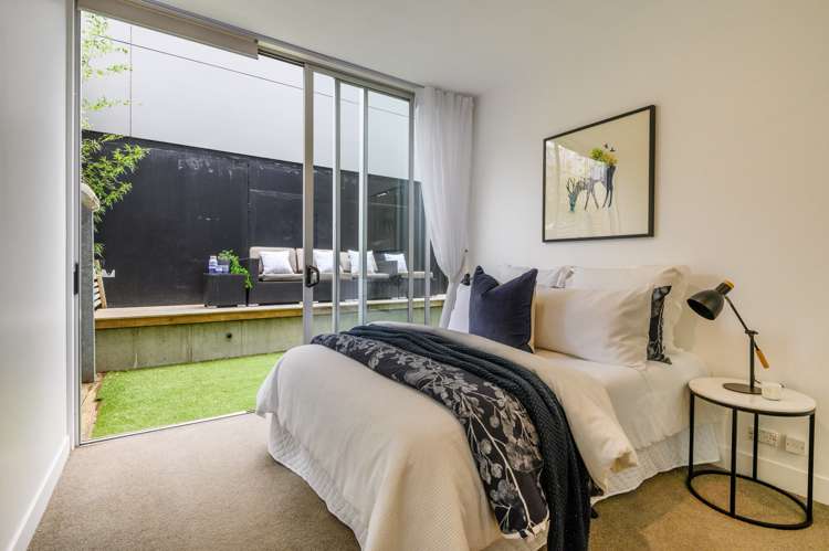 1b/6 Fisher-Point Drive Auckland Central_9