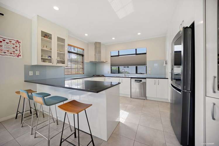 8 Kahala Place West Harbour_7