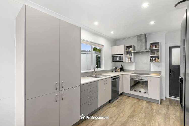 42 Mountbatten Grove Clouston Park_5