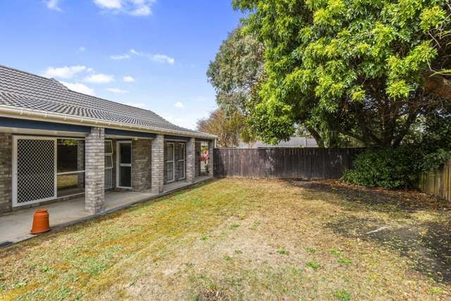 19 The Avenue Paraparaumu Beach_1