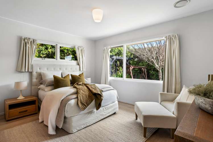 77 Kiwi Esplanade Mangere Bridge_10