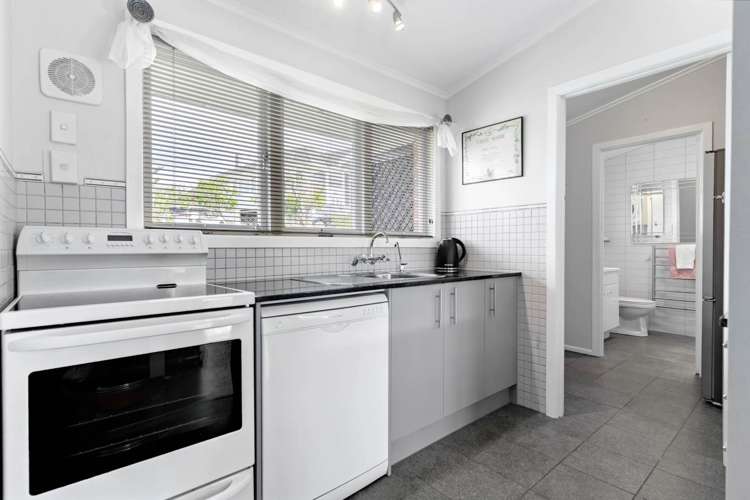 2/19 Montana Avenue Murrays Bay_9