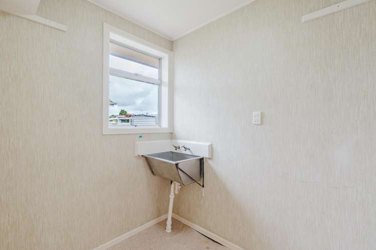 8 Emerald Place Chartwell_14