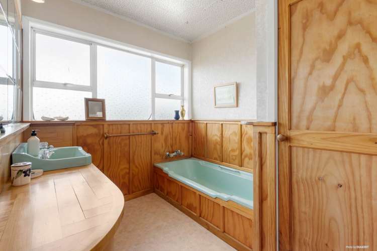 2 Pine Avenue Henderson_16