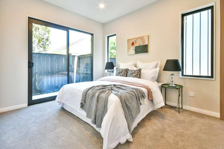 42 Church Road Mangere Bridge_17