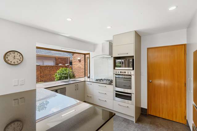 2/187C Waimea Terrace Beckenham_4