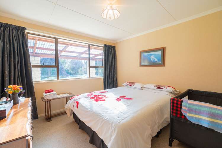 1063 Te Anau Mossburn Highway Te Anau Surrounds_13