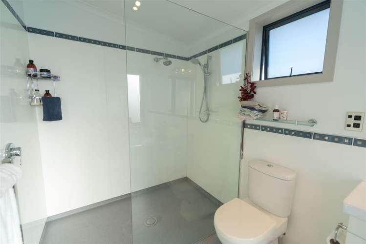 12 Tawera Place Te Anau_27