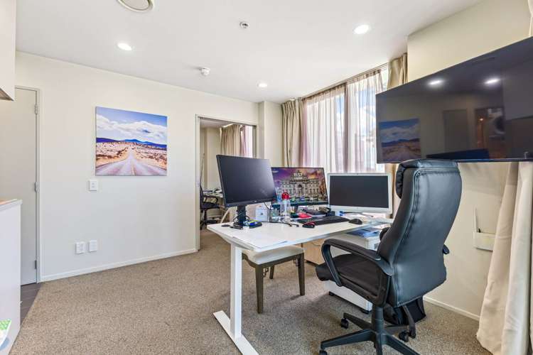 208/17 Amersham Way Manukau_6