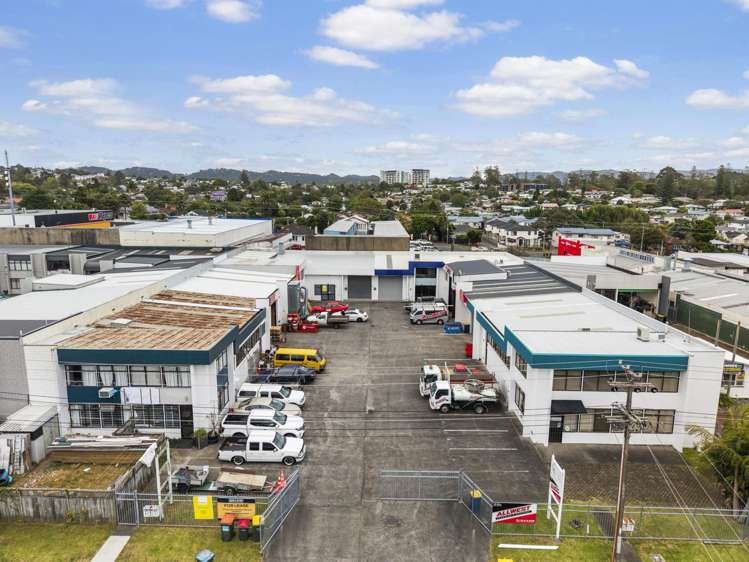 D/29 Cartwright Road Kelston_3