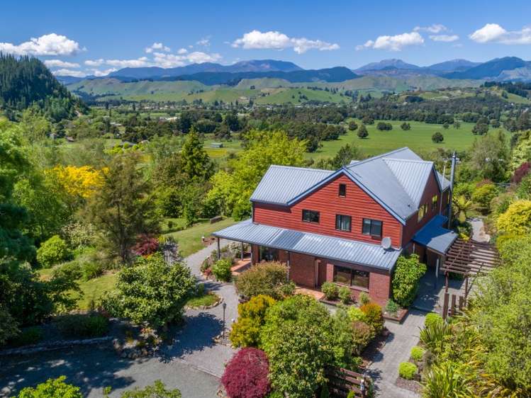 42 Golf Road Wakefield_14