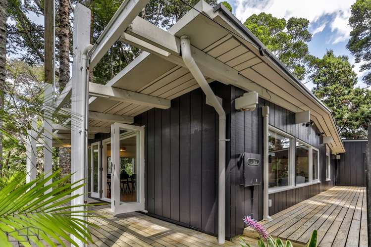 107 Waima Crescent Titirangi_18