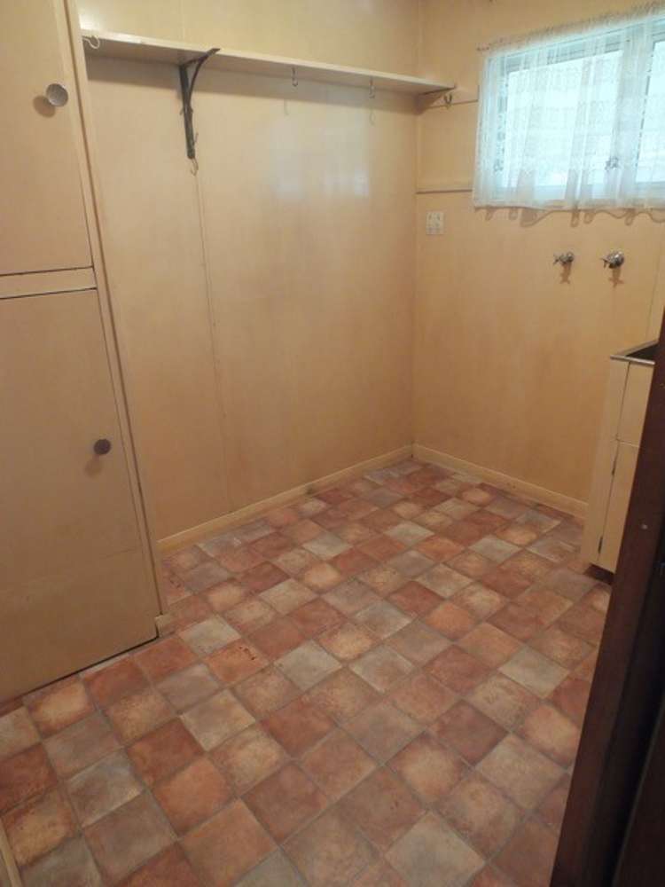 51 Victory Street Reefton_10