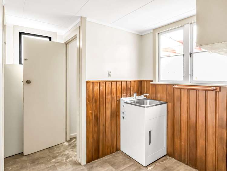 10 Fonblanque Street Westport_11