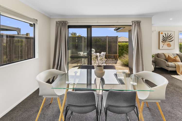 55 Malone Crescent Richmond_6