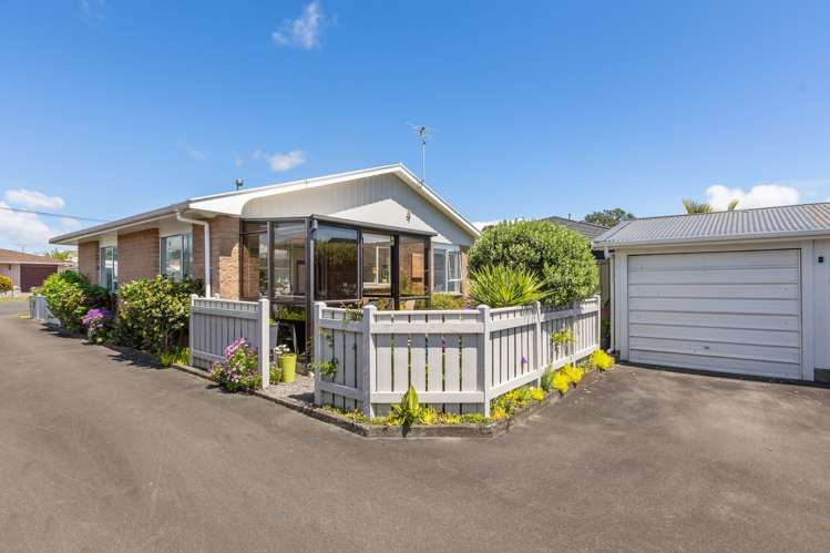 1/6 Webster Street Westown_11