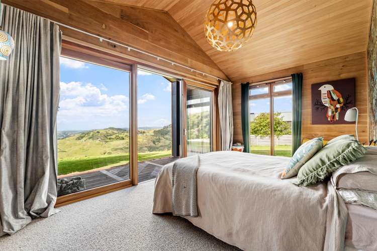 328 Mainland Road Kaipara Flats_9