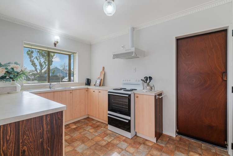 1/27 King Edward Avenue Papakura_6