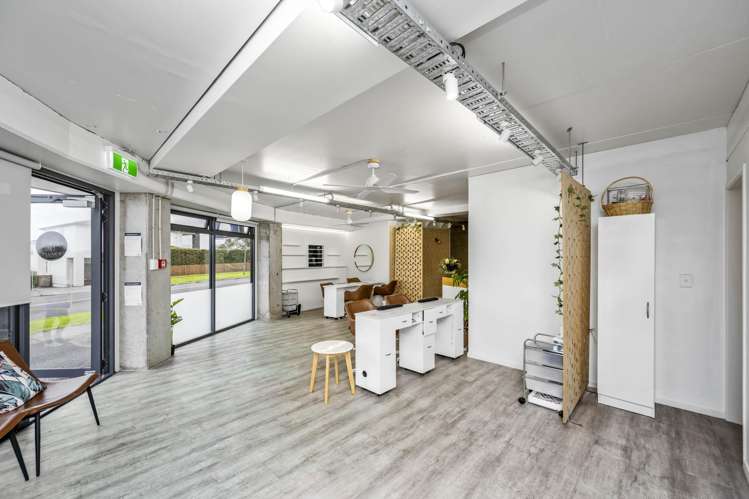 1 Arbors Track Silverdale_5