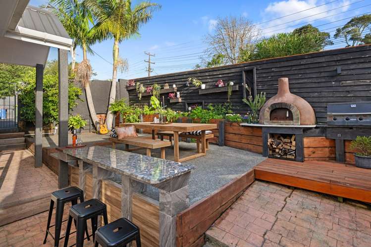 134 Eskdale Road Birkdale_0